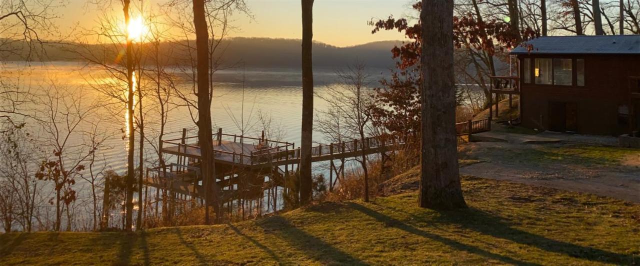 Double J'S Lakehouse Birchwood Exterior photo